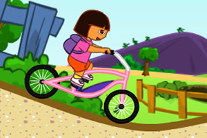 朵拉骑自行车游玩